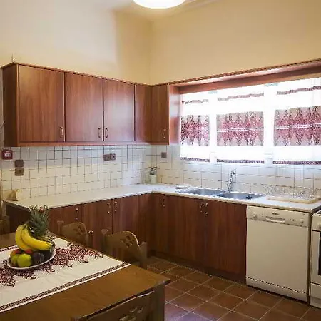 Elia Therissos Maisonettes ホテル ハニア