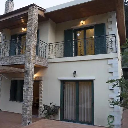 Elia Therissos Maisonettes ホテル ハニア
